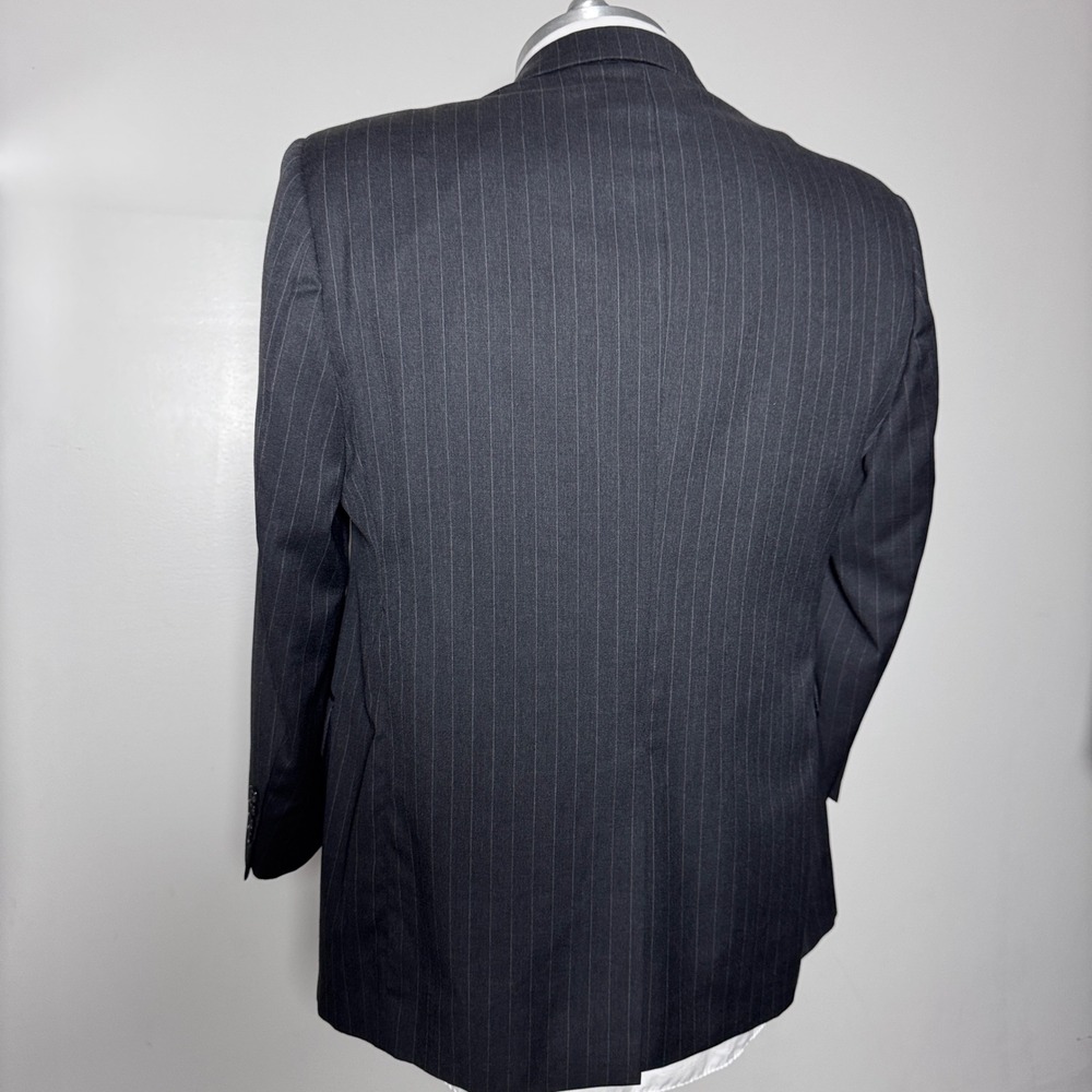 Hart Schaffner Marx Suit Mens 46R 37x27 Charcoal Gray Pinstripe Wool 2-Piece - Picture 3 of 6
